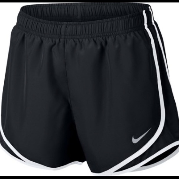 black nike tempo shorts